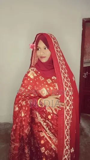 মহিলাদের জামদানি শাড়ি | সেরা গুণমান | সাশ্রয়ী মূল্য