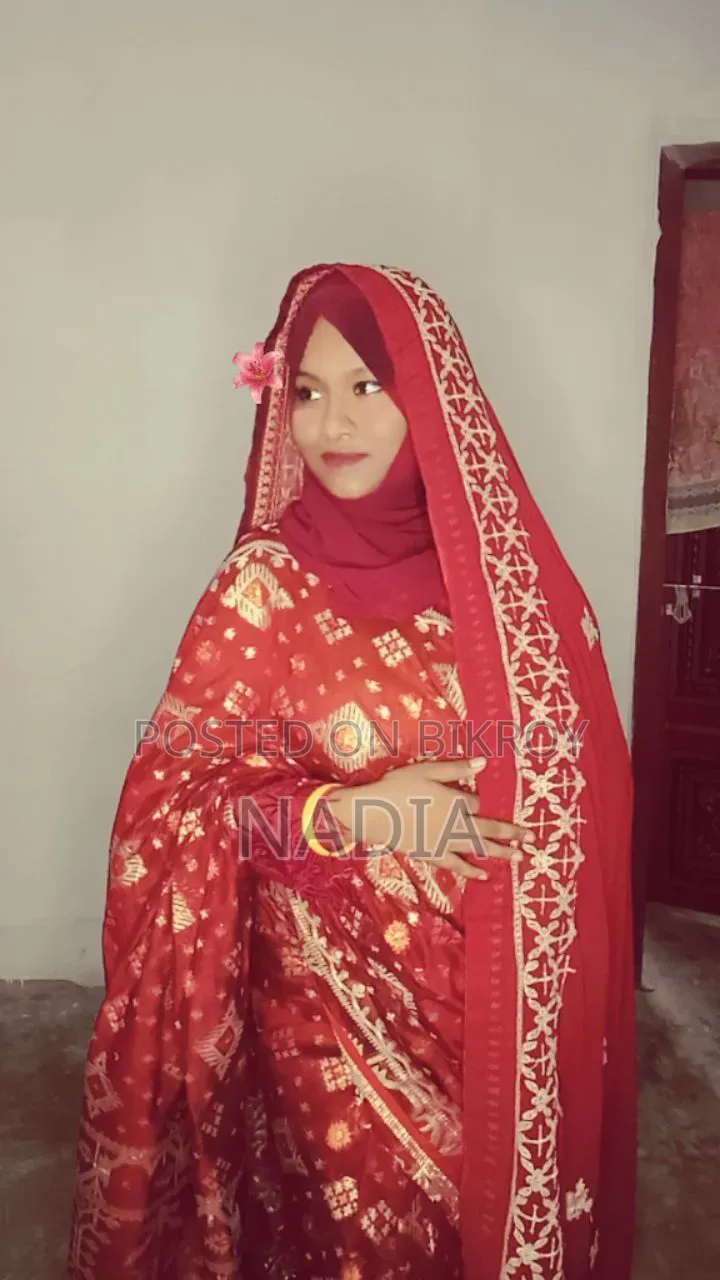 মহিলাদের জামদানি শাড়ি | সেরা গুণমান | সাশ্রয়ী মূল্য