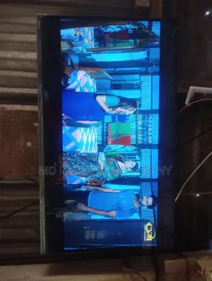 ৩২" গুগল টিভি ওয়ালটন র‍্যাম ১.৫ জিবি রম ৮ জিবি