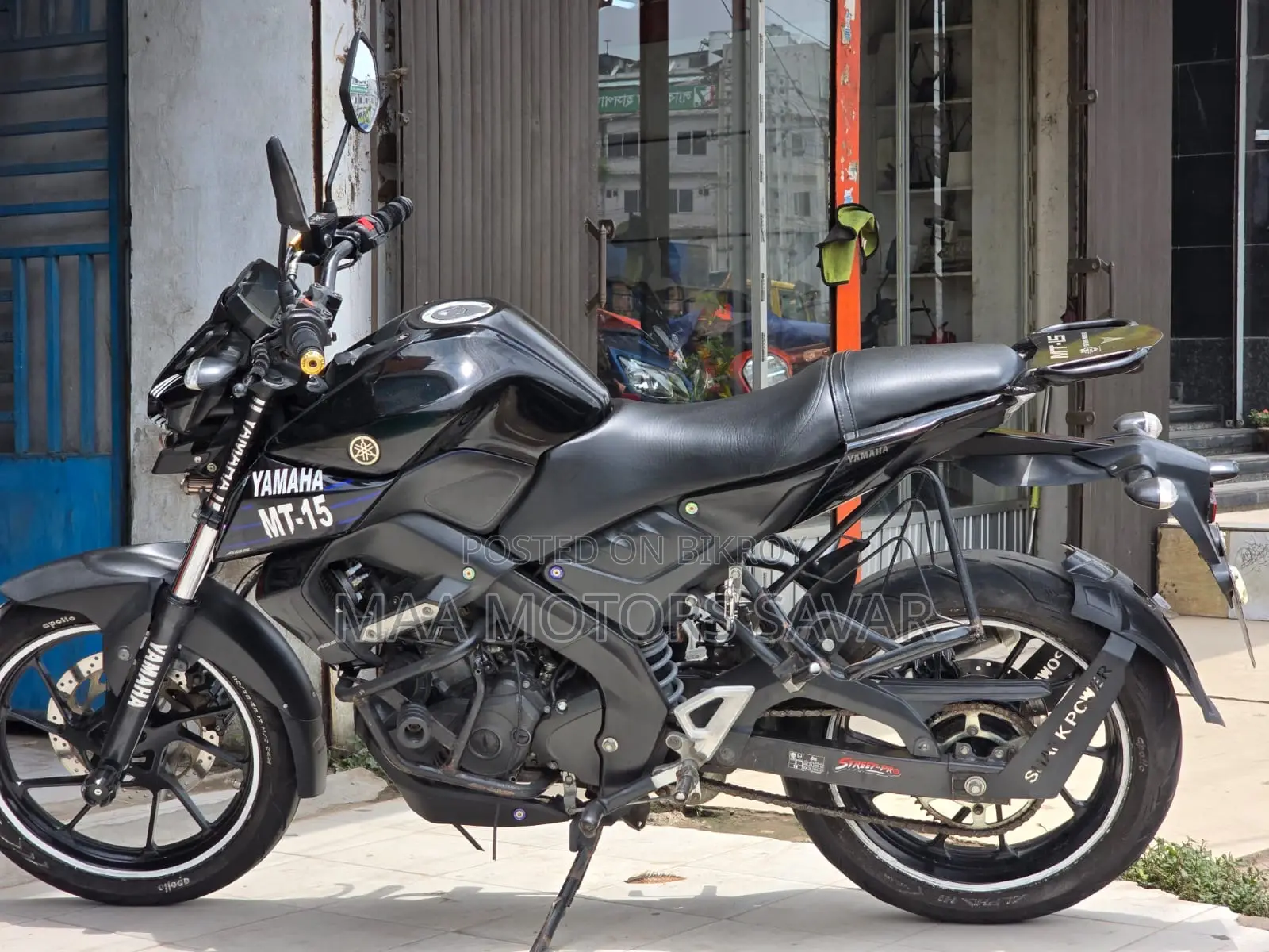 Yamaha 2021 Black