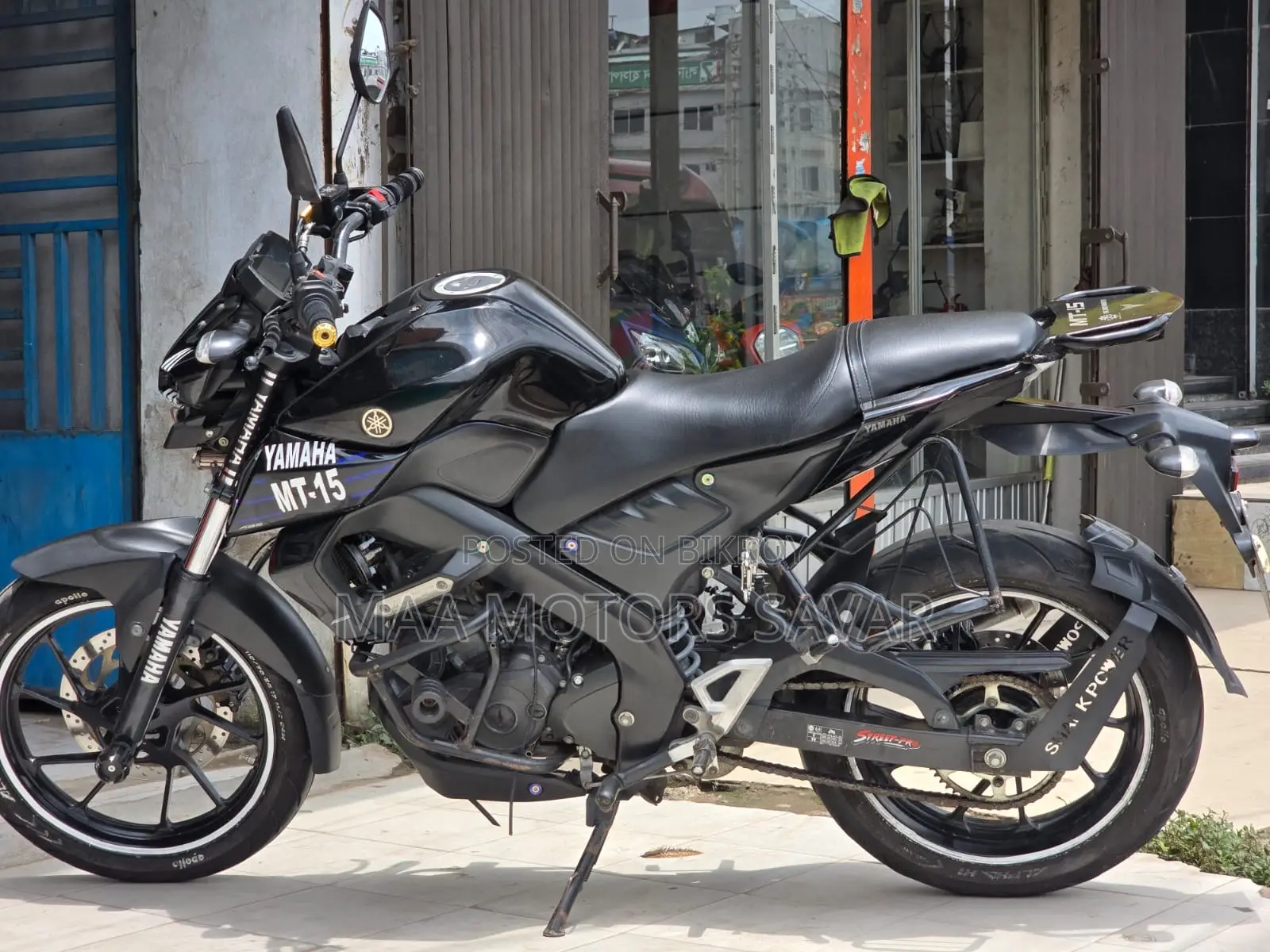 Yamaha 2021 Black