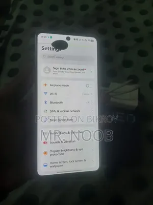 iQOO 256 GB White
