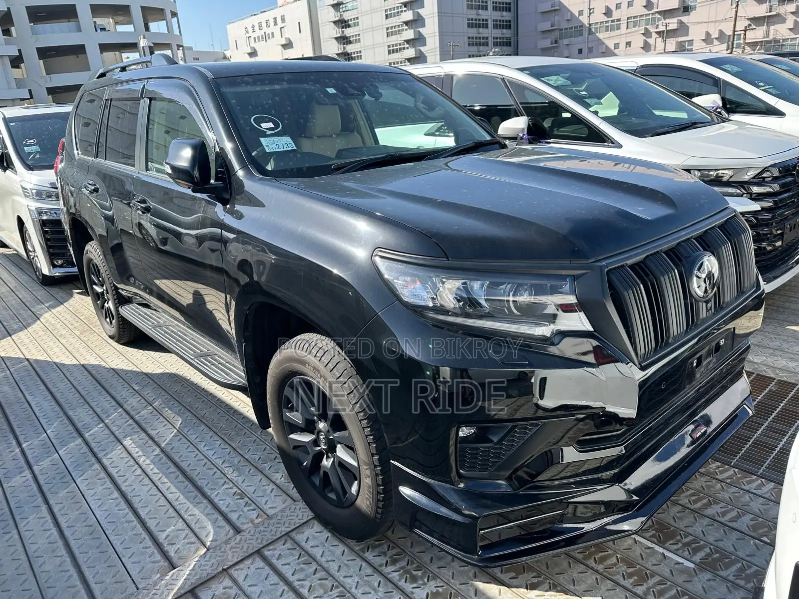 Toyota Land Cruiser Prado 4.0 Petrol TX-L 2022 Black