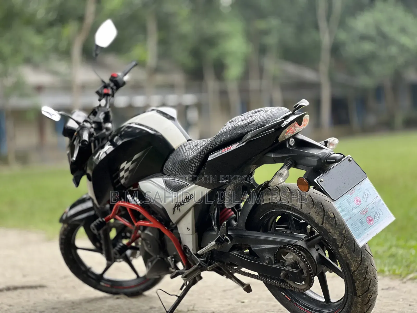 TVS Apache RTR 160 4V 2020 Black