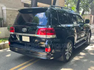 Toyota Land Cruiser 2019 Black
