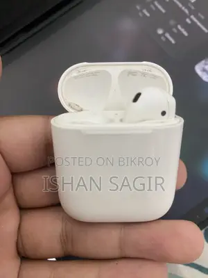 Apple AirPods 2nd Gen