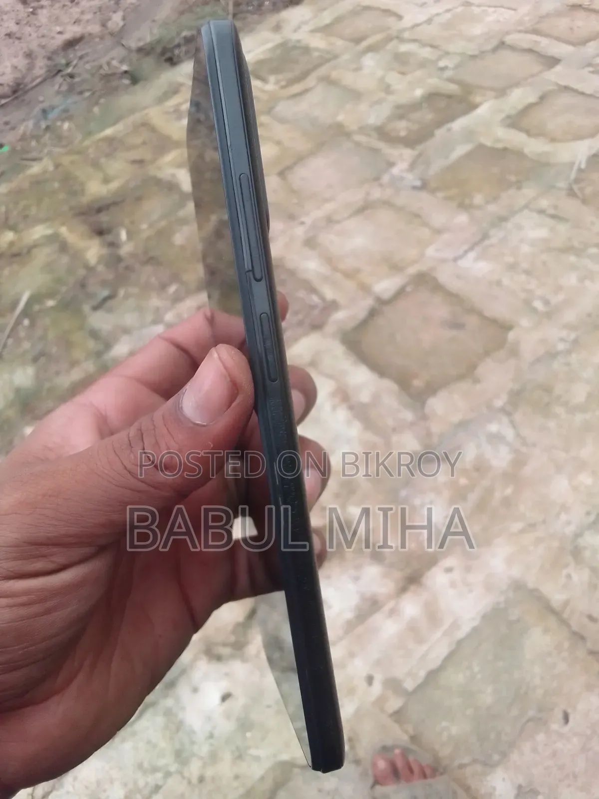 মোবাইল ফোন ৬৪ জিবি কালো