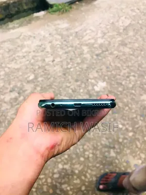 Vivo Y17 256 GB Blue