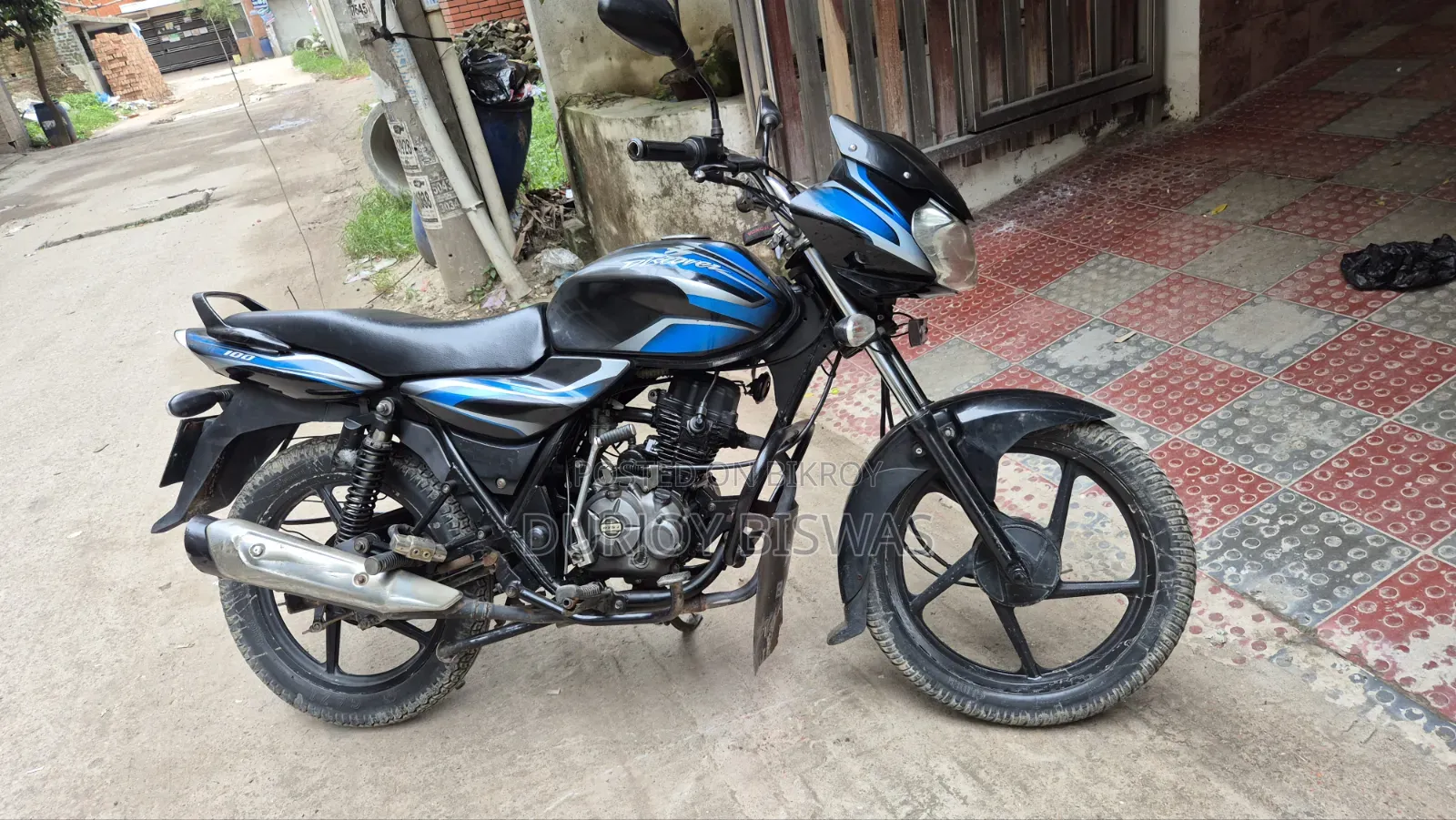 Bajaj Discover 100 2014 Blue