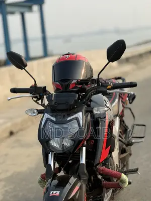 টিভিএস অ্যাপাচি আরটিআর ১৬০ ৪ভি ২০২৫ ব্ল্যাক