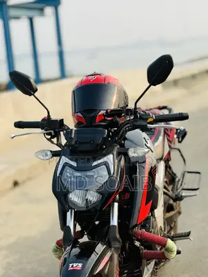 টিভিএস অ্যাপাচি আরটিআর ১৬০ ৪ভি ২০২৫ ব্ল্যাক