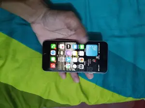 Apple iPhone 6s 16 GB
