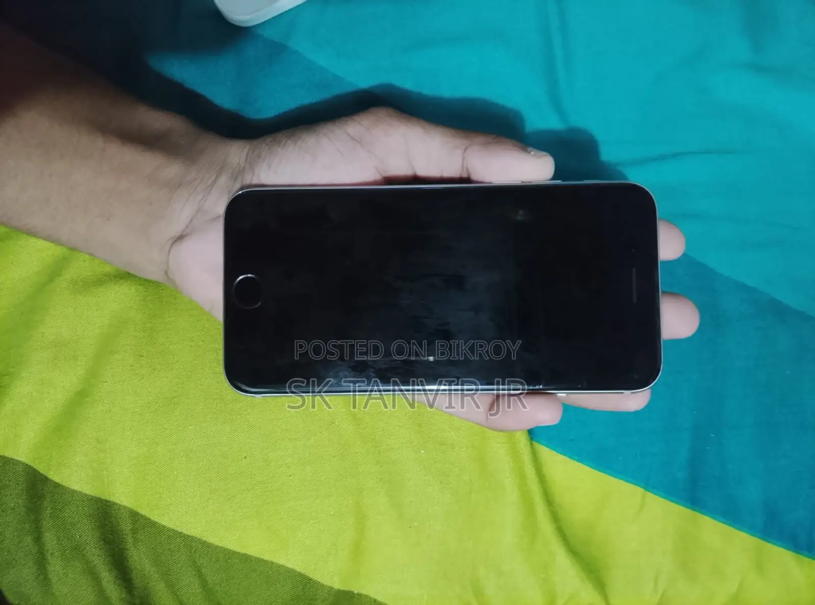 Apple iPhone 6s 16 GB