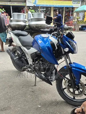 TVS Apache RTR 160 4V 2019 Blue