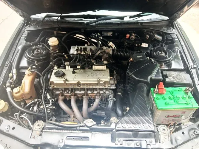 Mitsubishi Galant 2004 Black