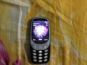 নকিয়া ৩৩১০ কালো