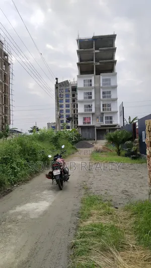 ৩ কাঠা (দক্ষিণমুখী) সেক্টর# ১৬/জে, রোড#০১/এ, উত্তরা
