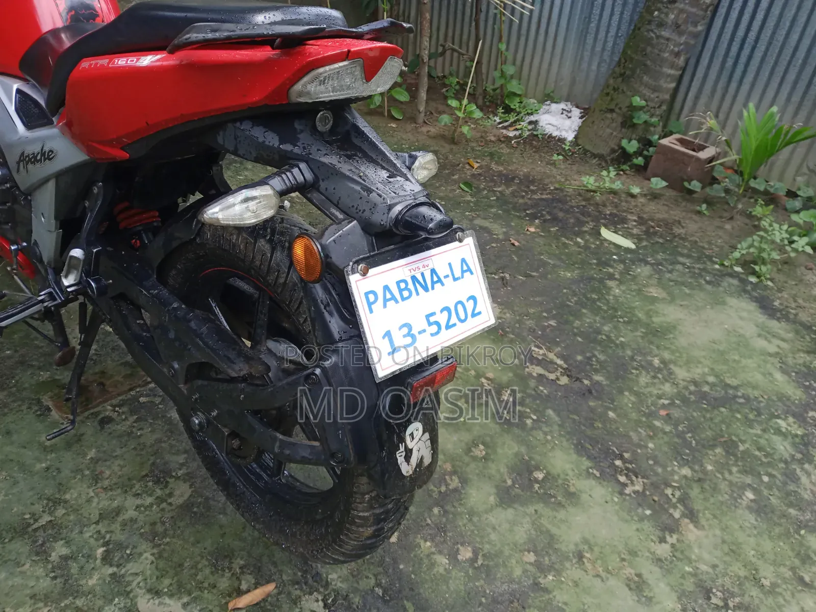 TVS Apache 160 4V 2020 Red