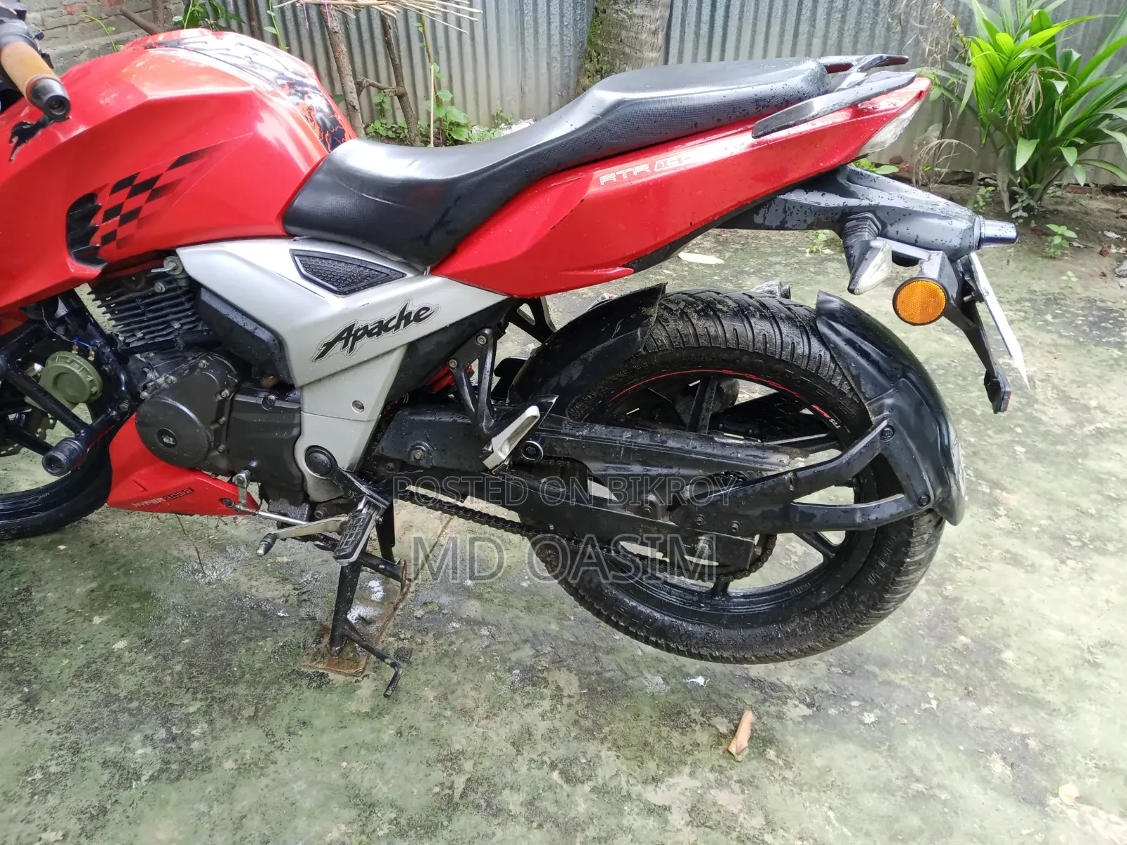 TVS Apache 160 4V 2020 Red