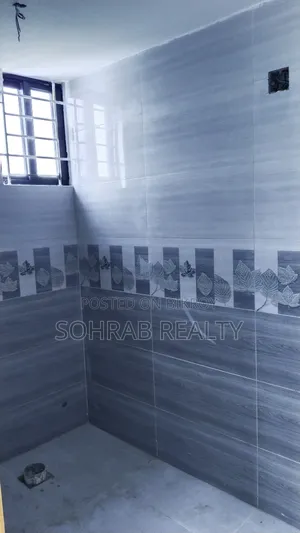 উত্তরায় সোহরাব রিয়েলটিতে ৩ বেডরুমের অ্যাপার্টমেন্ট বিক্রয়ের জন্য
