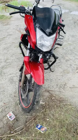 হিরো হাঙ্ক ২০১২ লাল