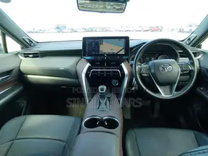 Toyota Harrier 2021 Pearl