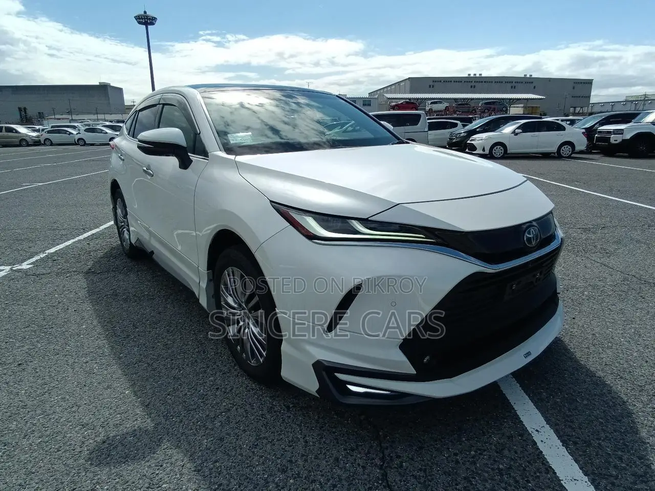 Toyota Harrier 2021 Pearl