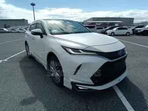 Toyota Harrier 2021 Pearl