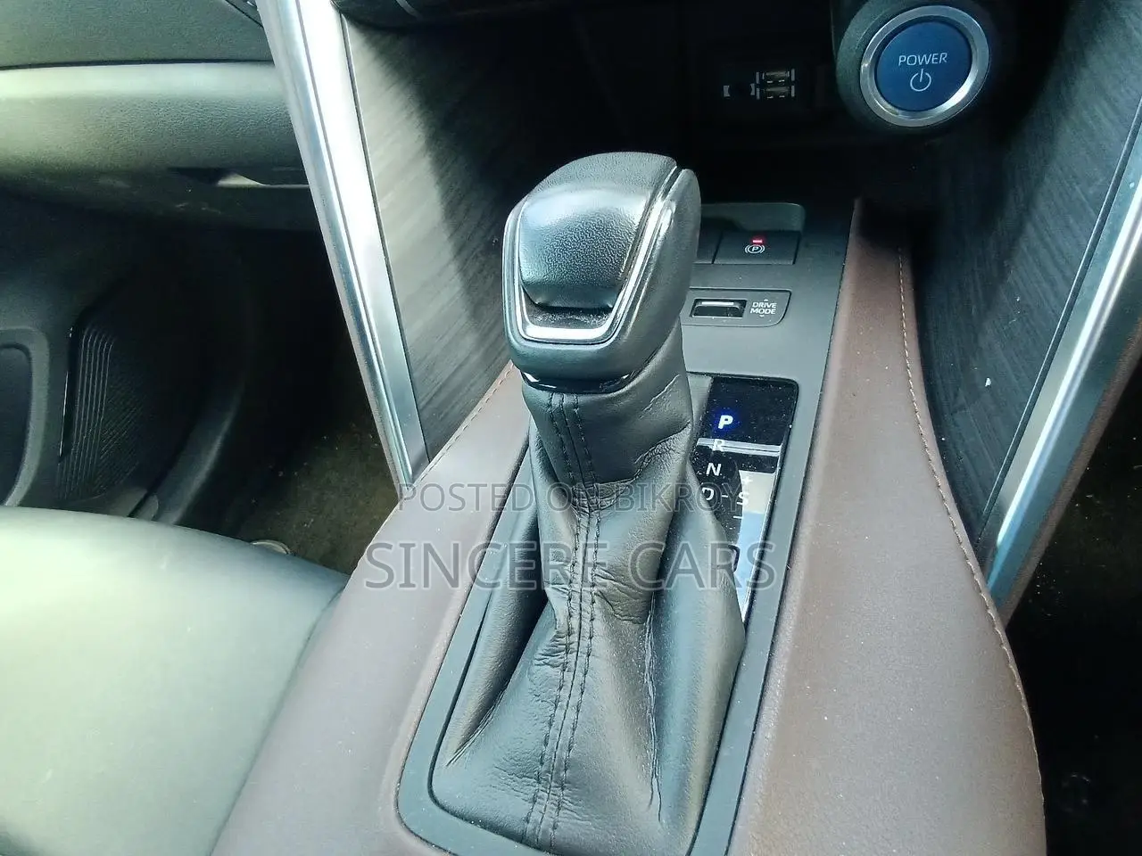 Toyota Harrier 2021 Pearl