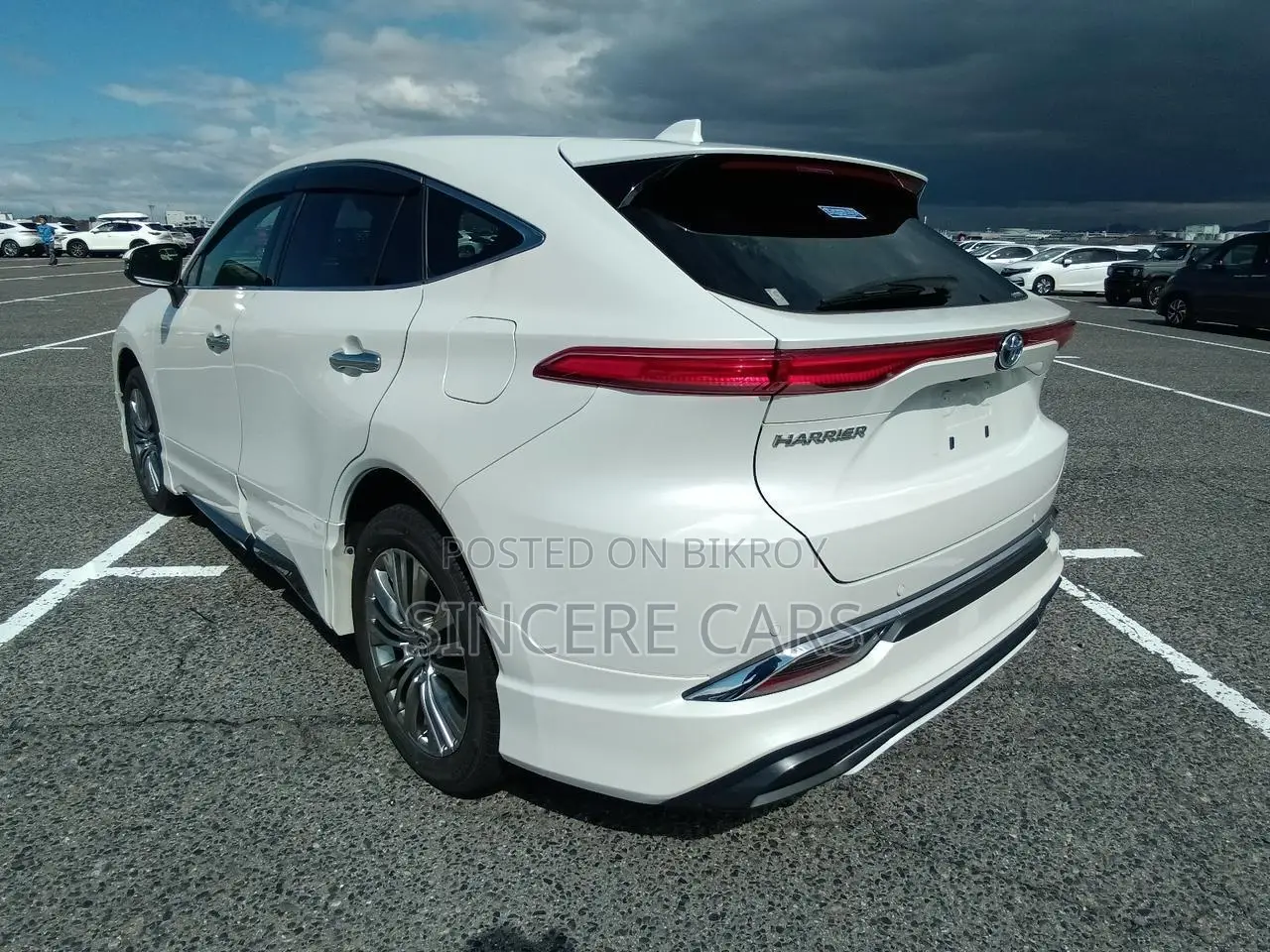 Toyota Harrier 2021 Pearl