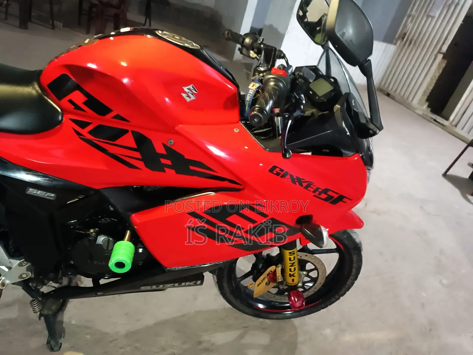 Suzuki Gixxer SF FI 2022 Red