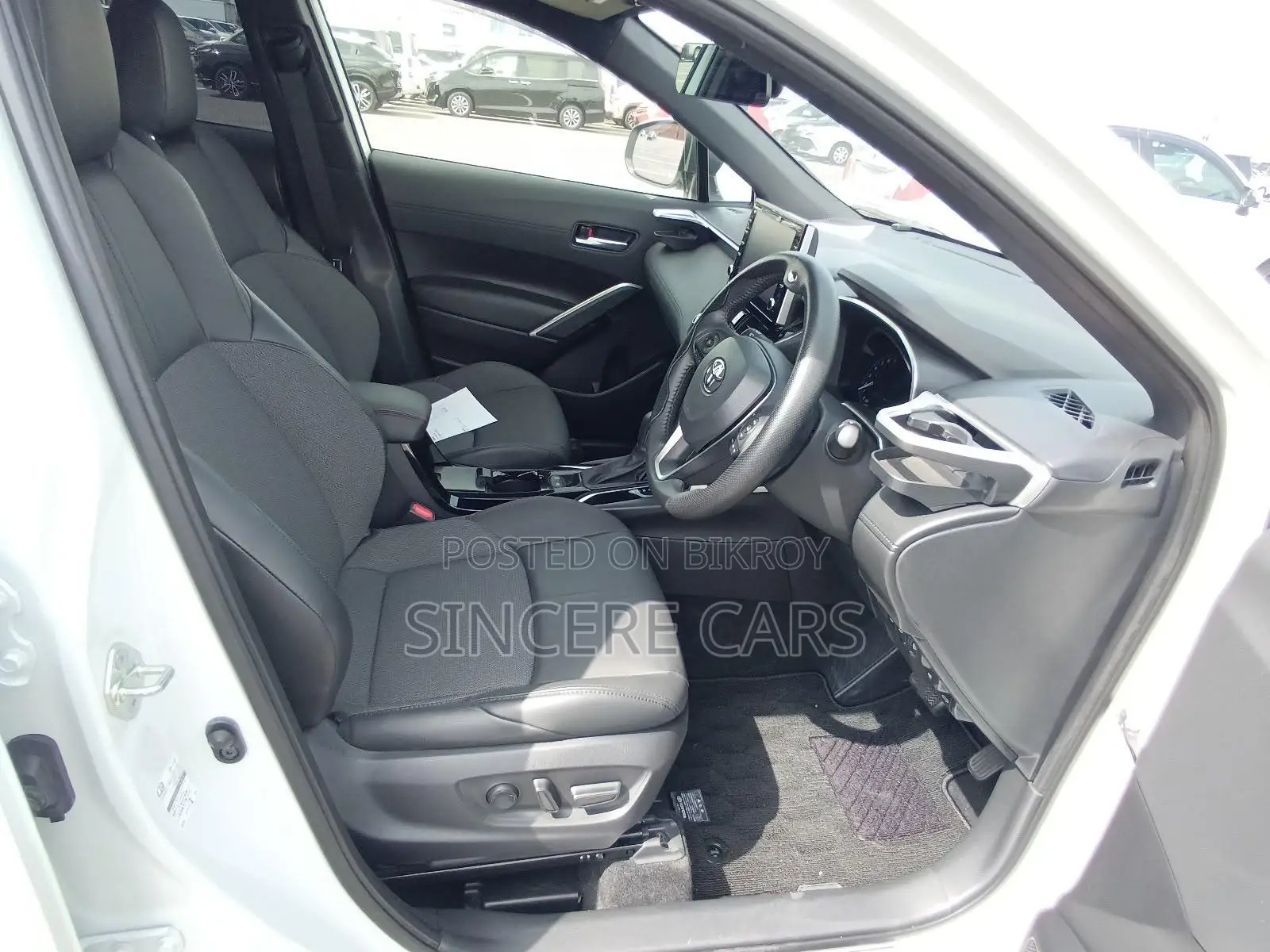 Toyota Corolla Cross 2023 Pearl