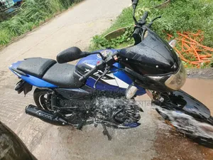 Bajaj Pulsar 150 2022 Blue