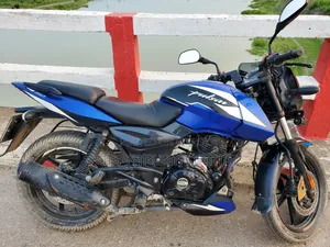 Bajaj Pulsar 150 2022 Blue