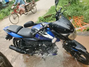 Bajaj Pulsar 150 2022 Blue