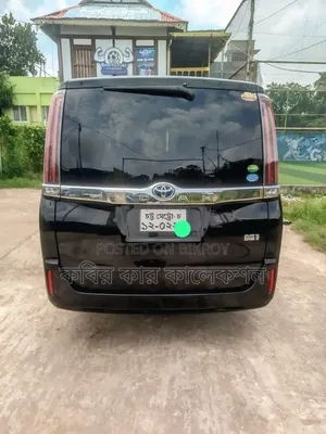 Toyota Noah ২০১৯ কালো