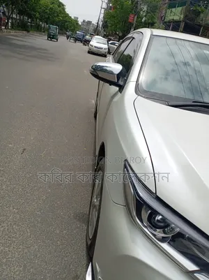 টয়োটা প্রিমিও ২০১৯ পার্ল