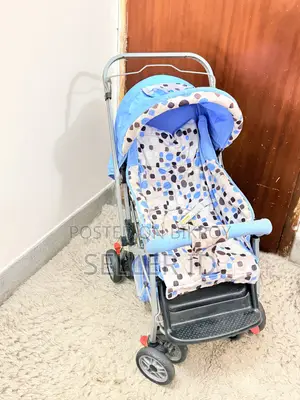 ব্যবহৃত বেবি স্ট্রোলার