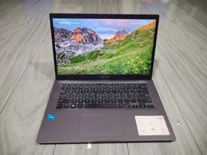 Laptop ASUS 3GB Intel SSD 256GB