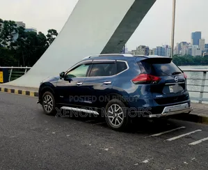 Nissan X-Trail 2016 Blue