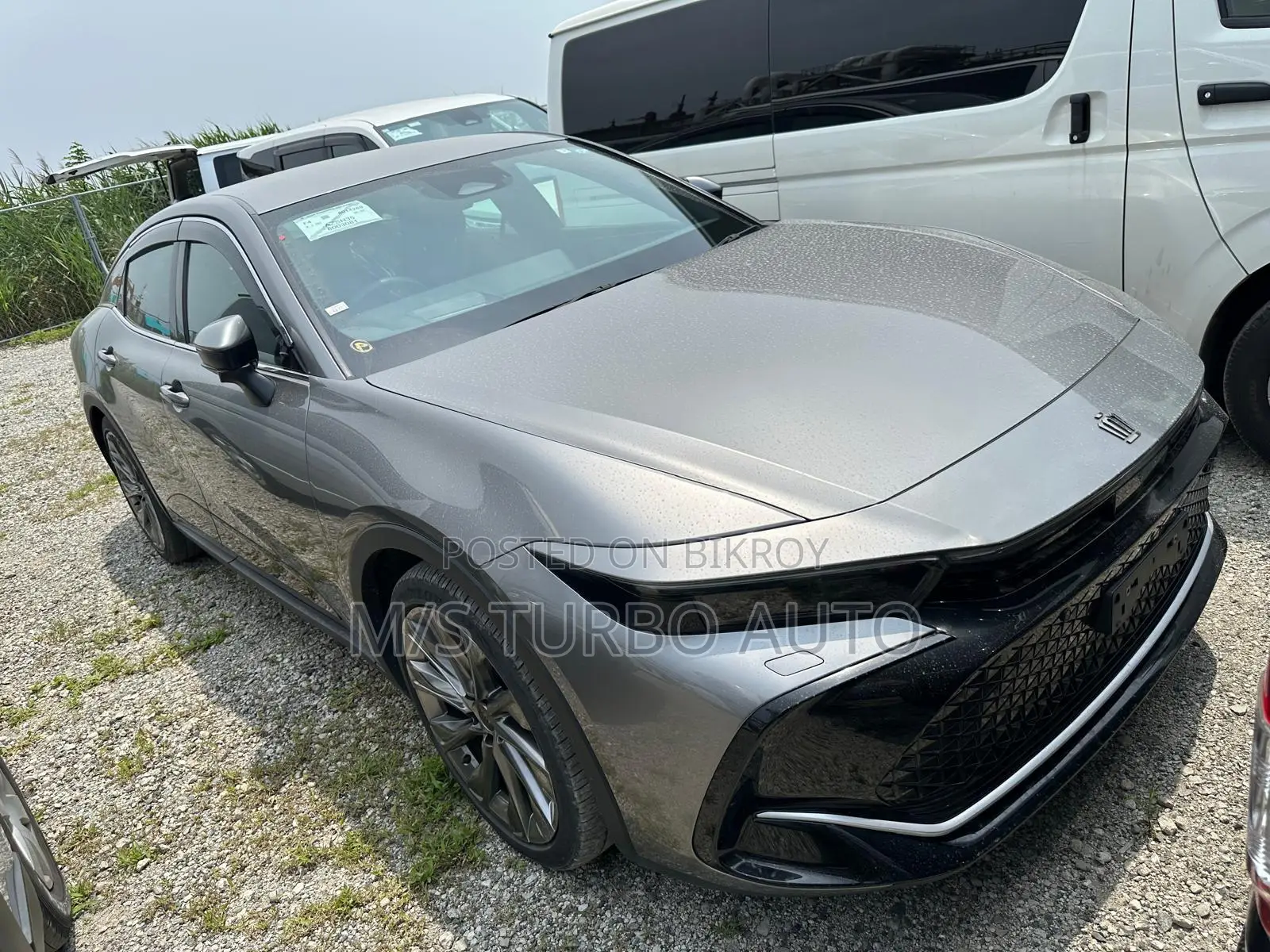 Toyota Crown 2022 Gray