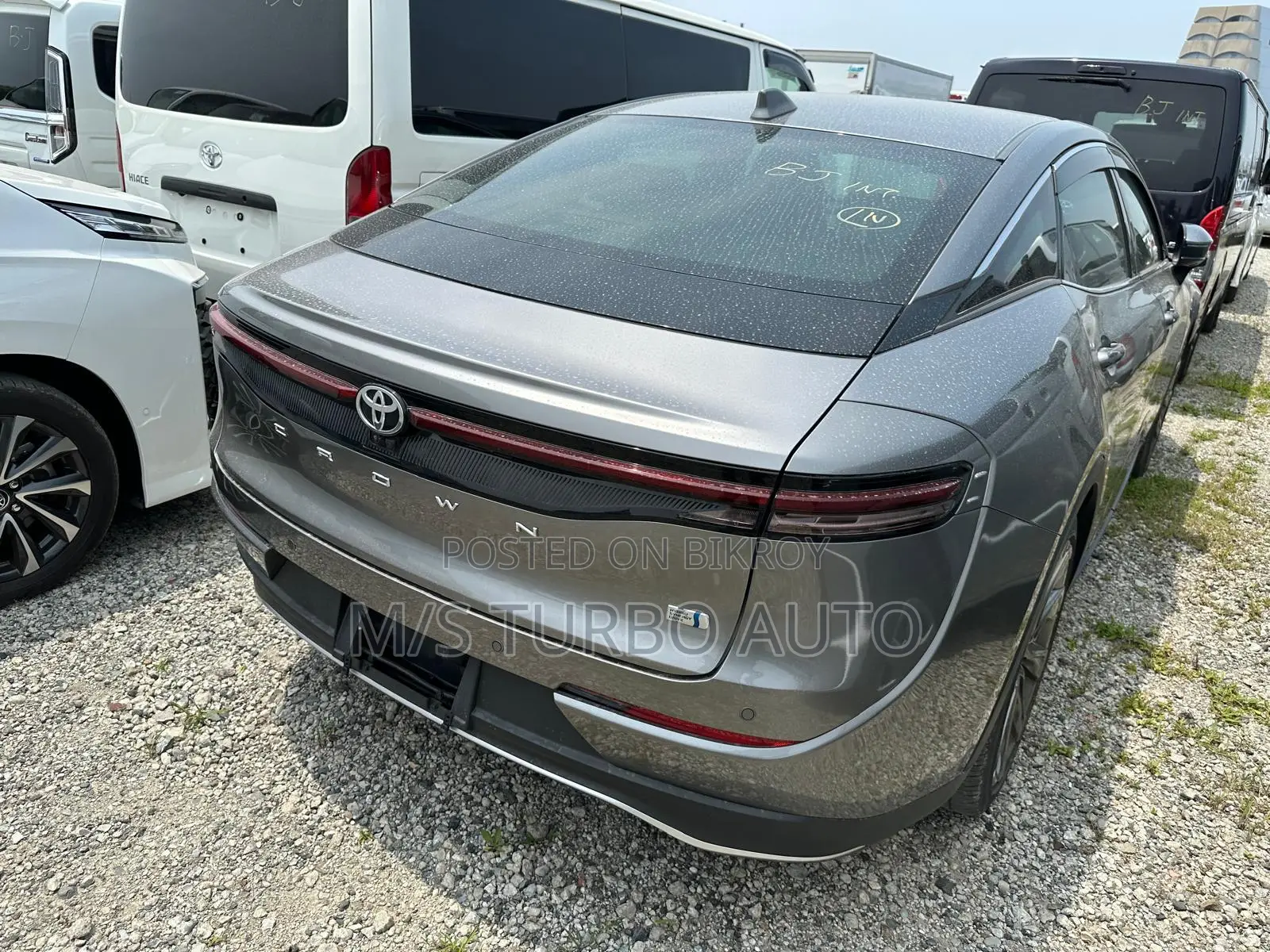 Toyota Crown 2022 Gray