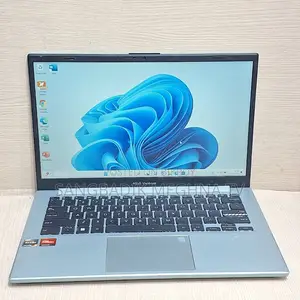 ল্যাপটপ আসুস ৪জিবি ইন্টেল এসএসডি ৫০০জিবি