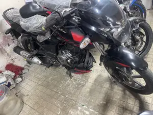 Bajaj Pulsar 150 2020 Black