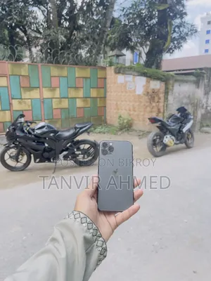অ্যাপল আইফোন ১১ প্রো ২৫৬ জিবি কালো