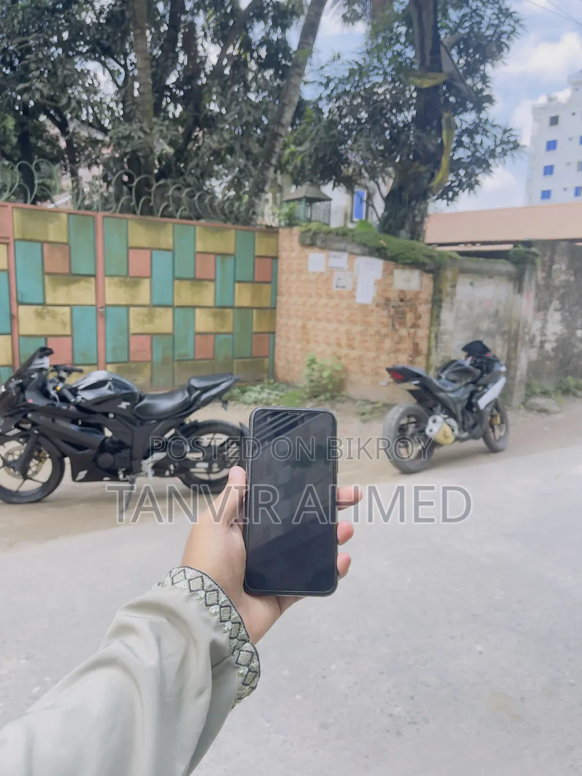 অ্যাপল আইফোন ১১ প্রো ২৫৬ জিবি কালো