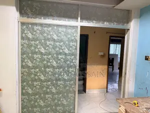 Sliding Door