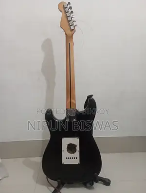 মেক্সিকান ফেন্ডার গিটার