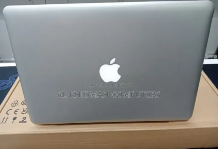 Laptop Apple MacBook 4GB Intel Core I5 HDD 500GB