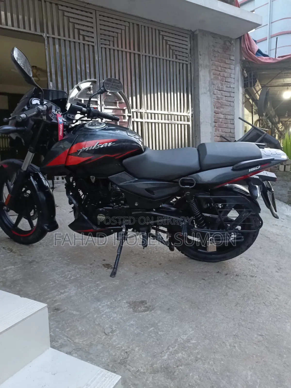 Bajaj Pulsar 150 2021 Black